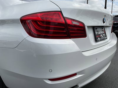 2015 BMW 5 Series 528i Luxury