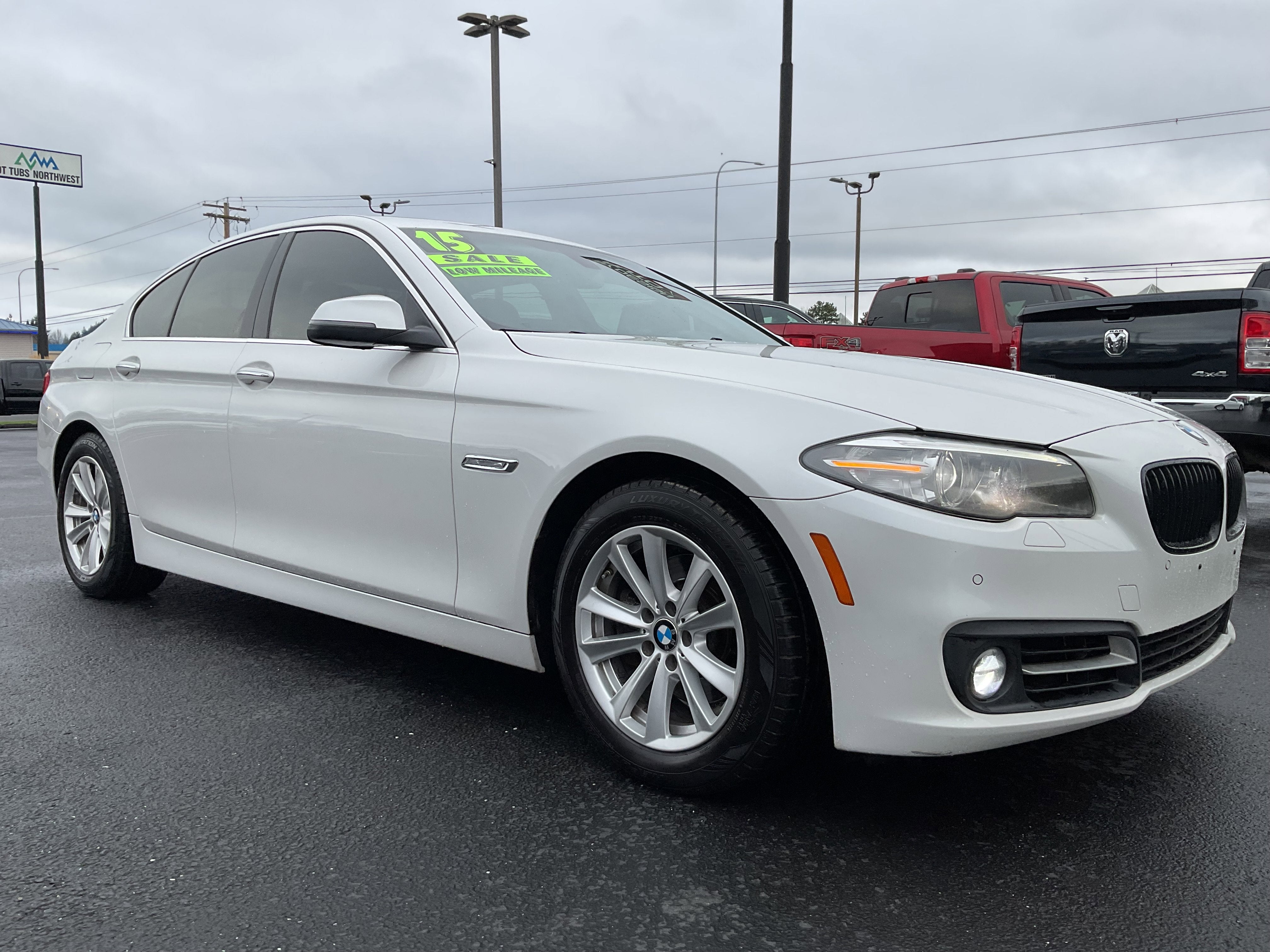 2015 BMW 5 Series 528i Luxury