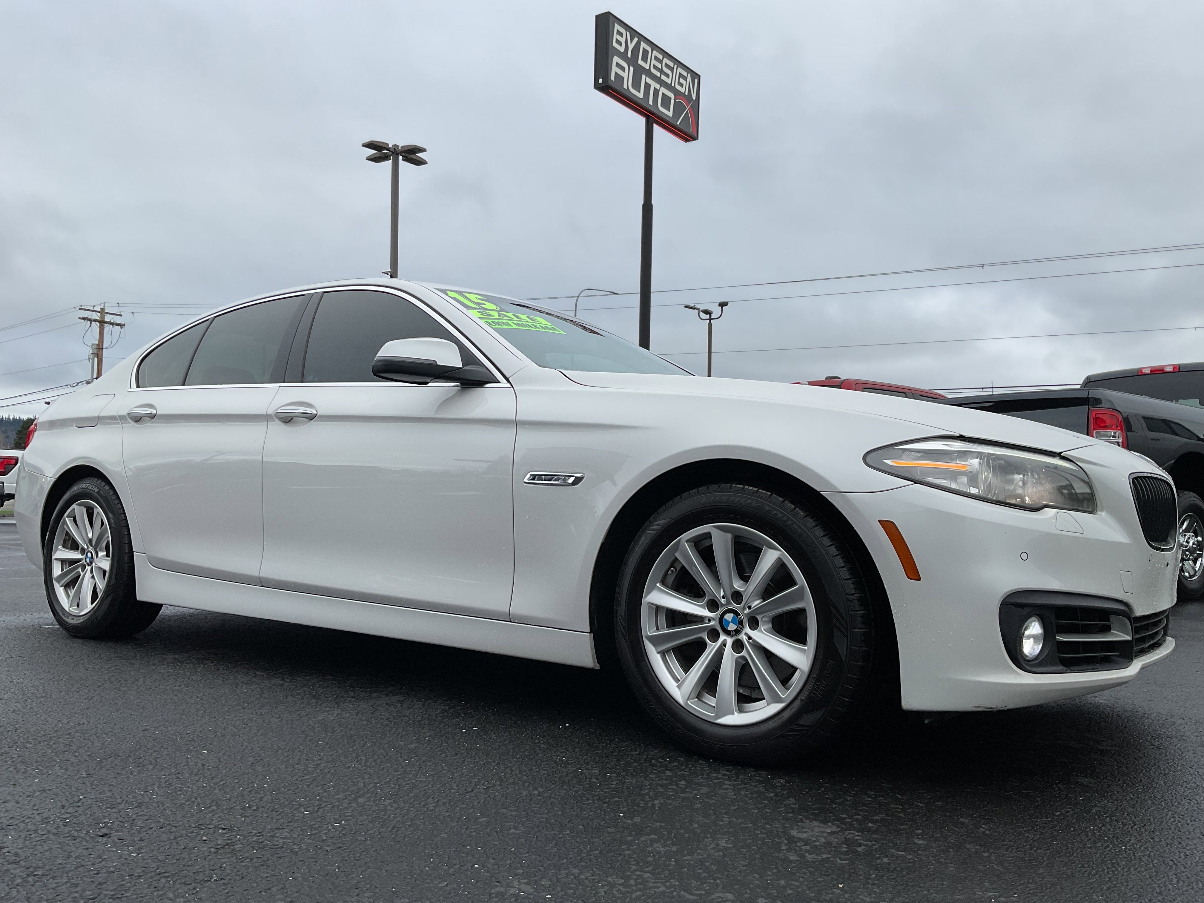 2015 BMW 5 Series 528i Luxury