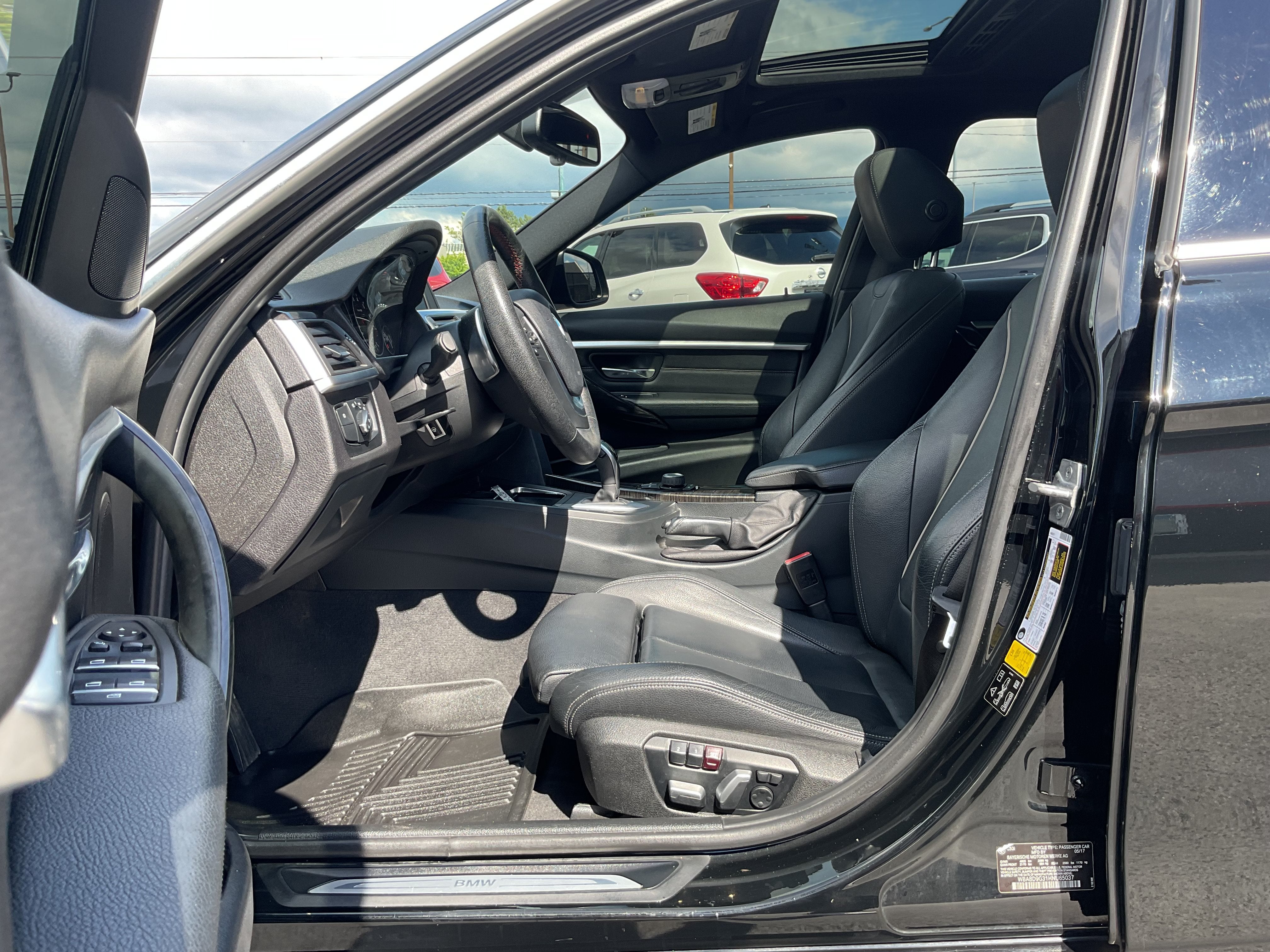 2017 BMW 3 Series 330i xDrive