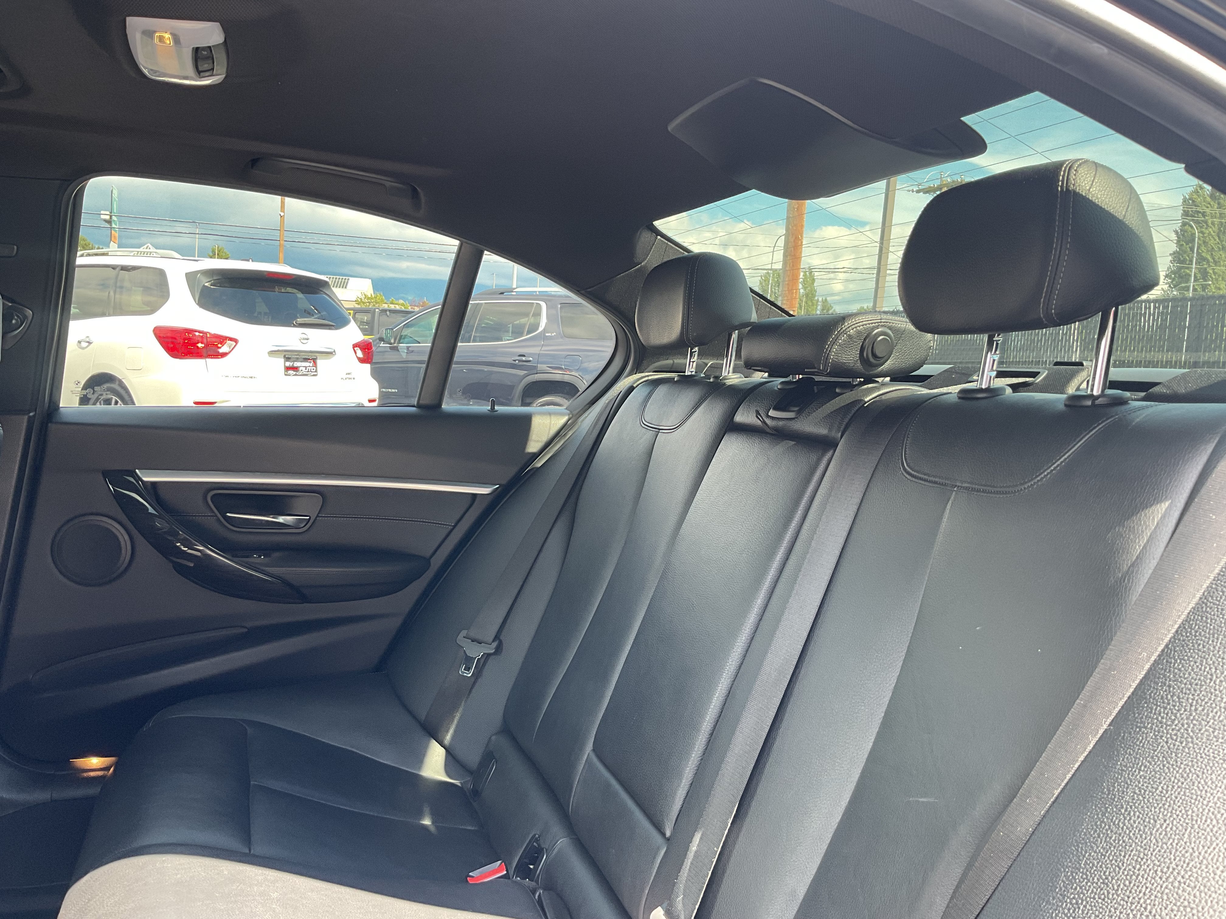 2017 BMW 3 Series 330i xDrive