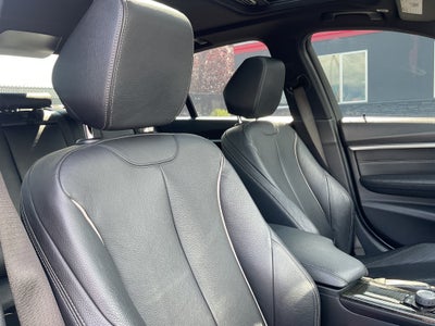2017 BMW 3 Series 330i xDrive