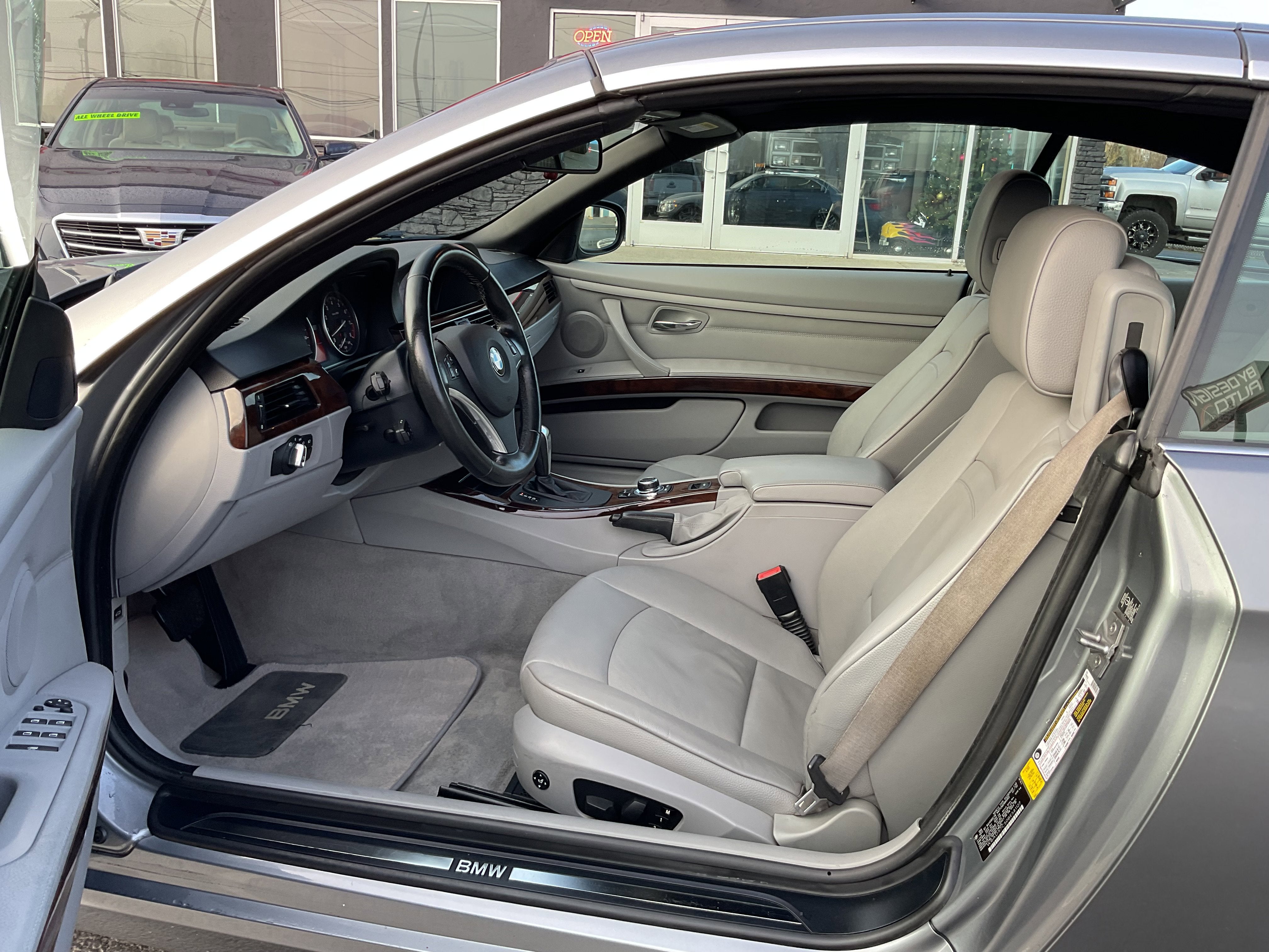 2011 BMW 3 Series 335i