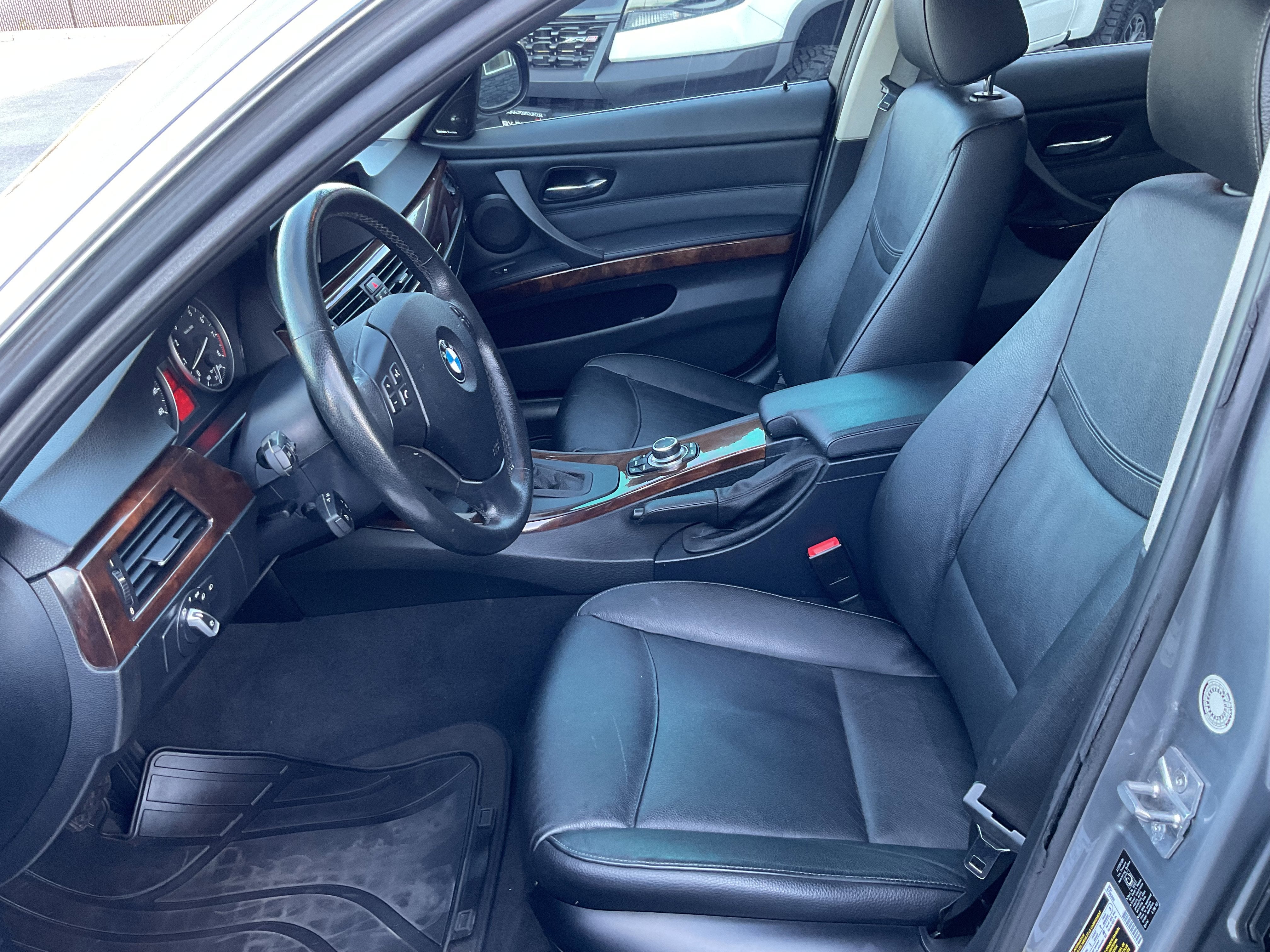 2011 BMW 3 Series 335i xDrive