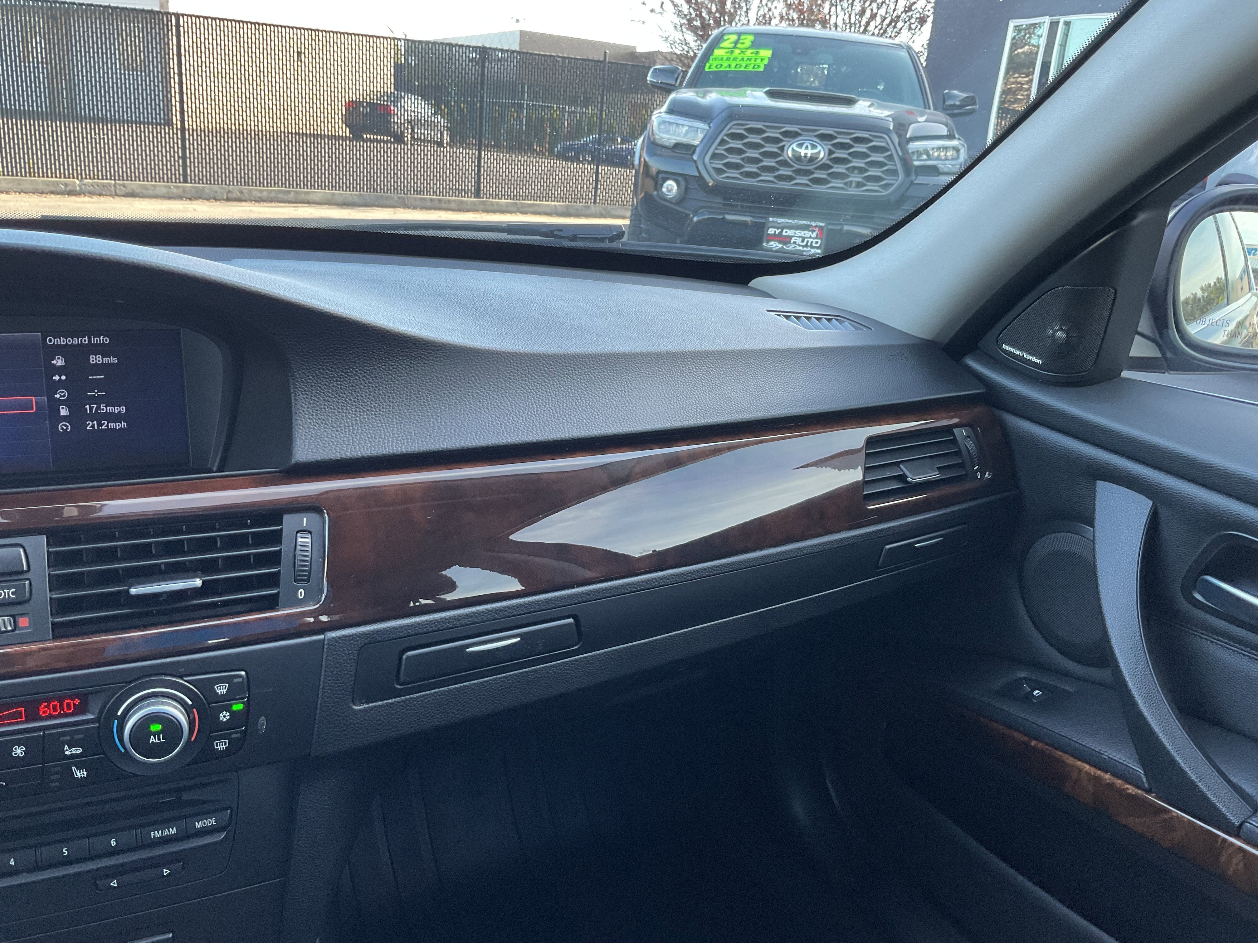 2011 BMW 3 Series 335i xDrive