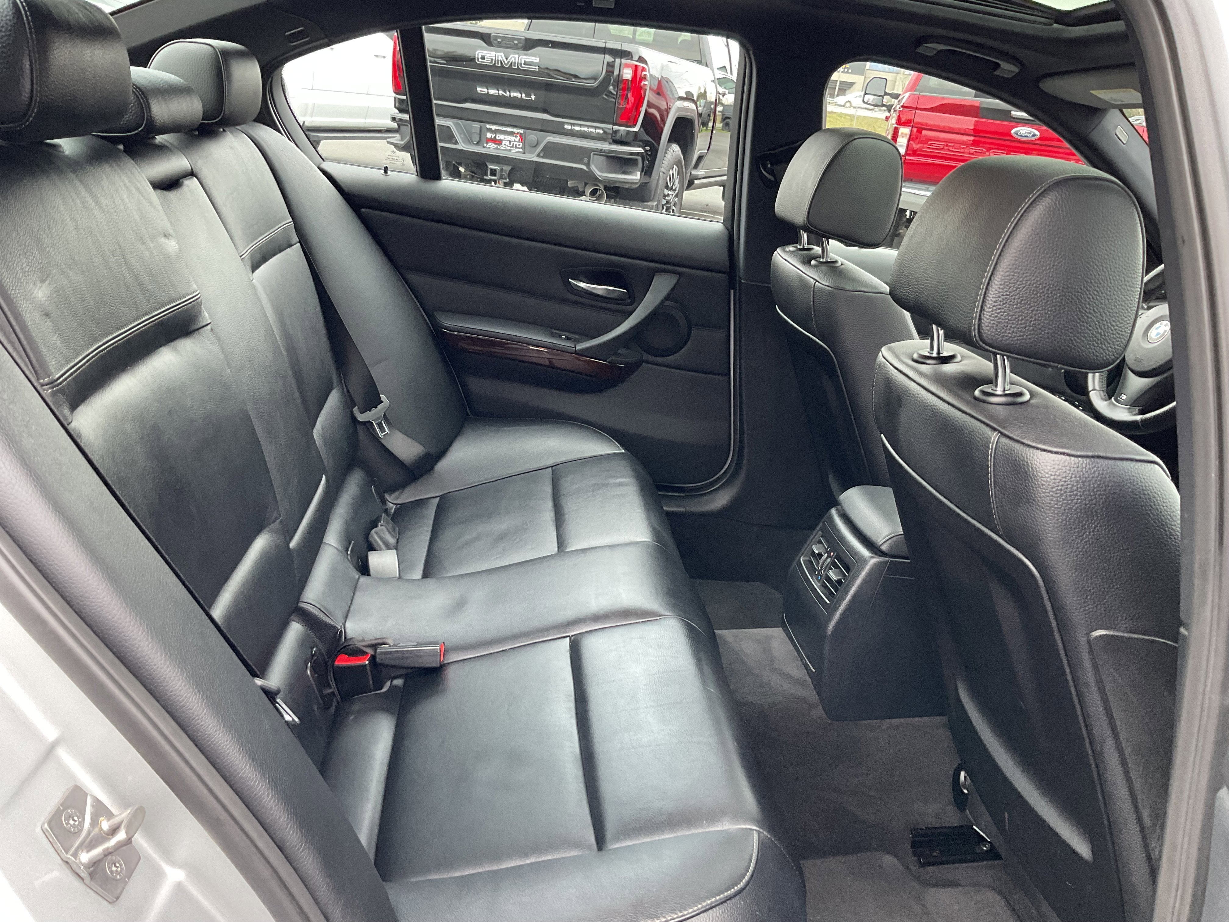 2011 BMW 3 Series 335i Sport xDrive